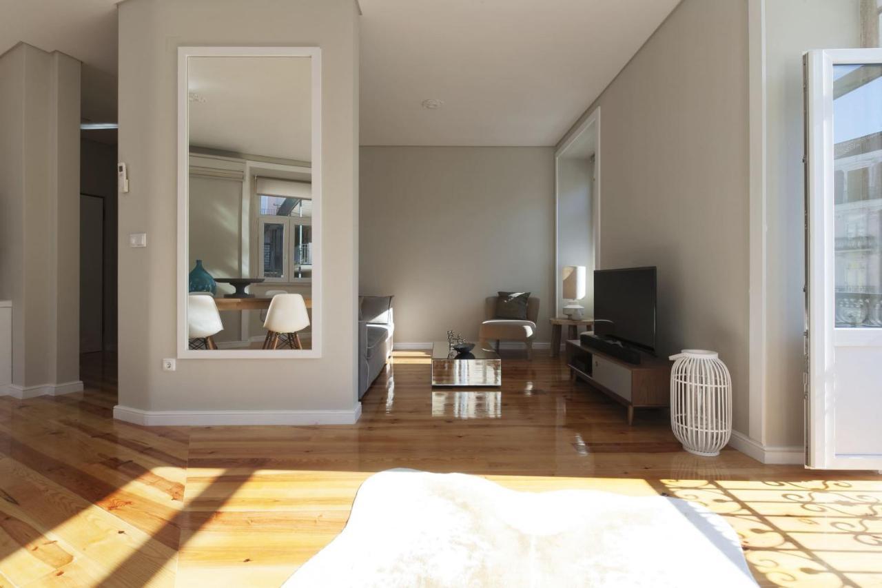 Apartamento Andrade Lisbon Luaran gambar